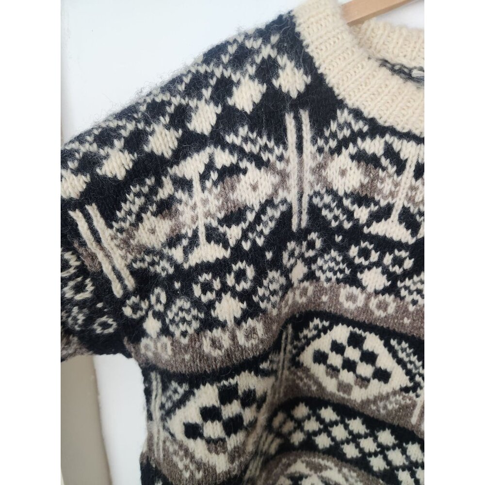 Shangrila Craft Men's Sz. XL Hand Knit Cream/Grey/Black Wool Heavy Sweater - Picture 3 of 5